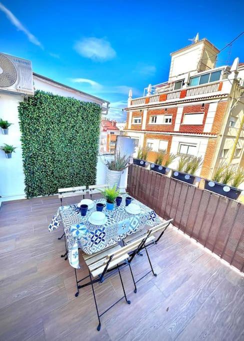 Elegant Rooftop By F2 Rental Home Valence Extérieur photo